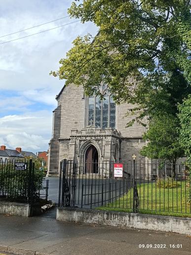 kleine irische Kirchen