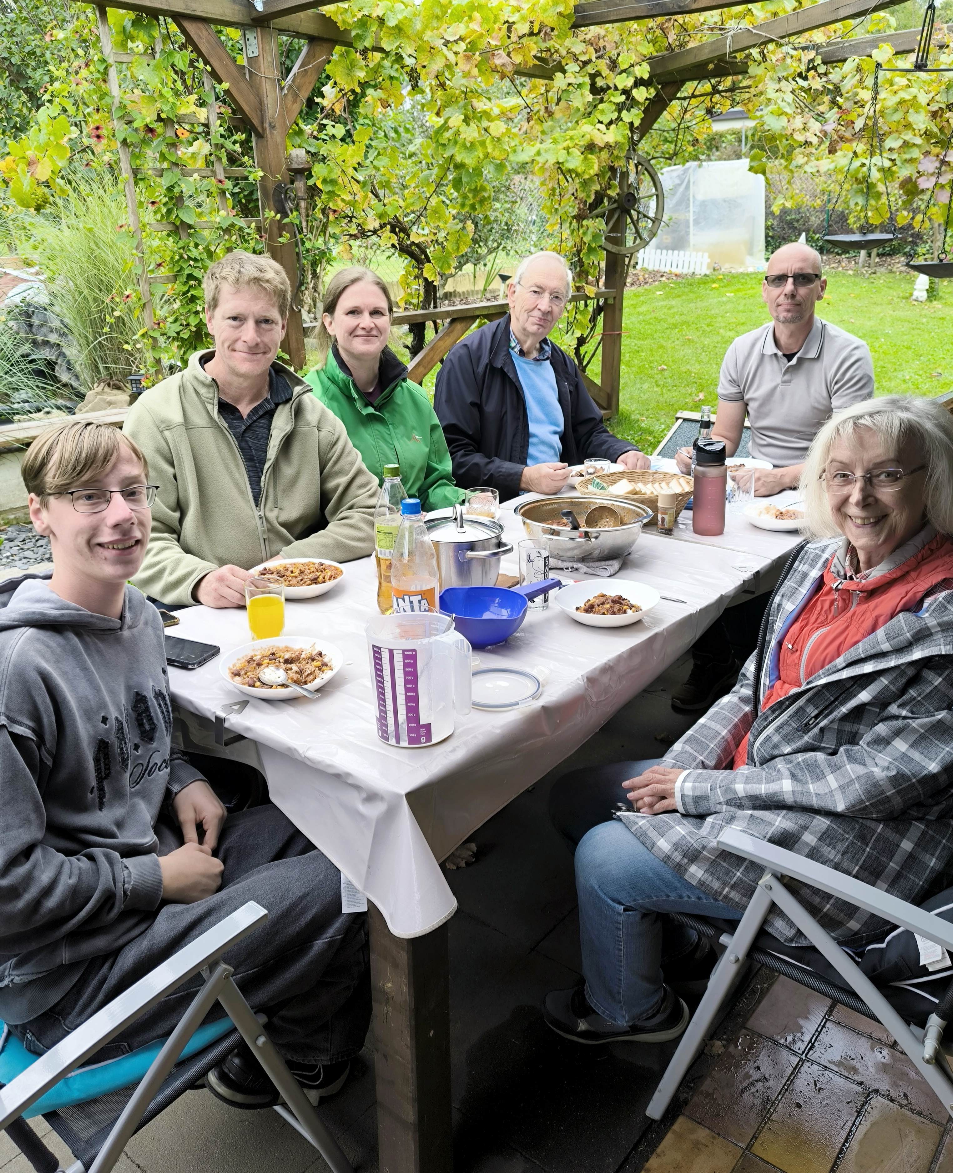 Es gab Chili Con Carne von der lieben Brigitte in der Pause vom Begehungswochenende 20./21.09.2025