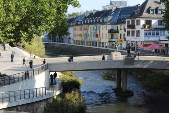 Nach dem Freilegen des Siegufers in der Innenstadt 