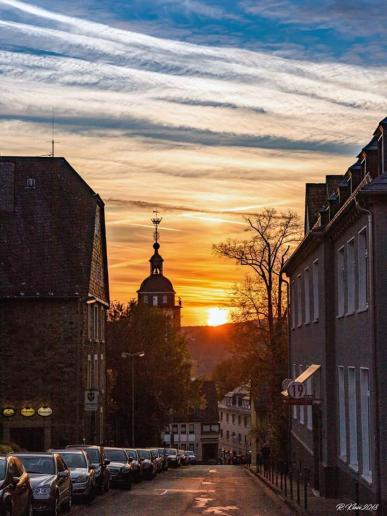 Burgstraße - hinunter vom oberen Schloß 