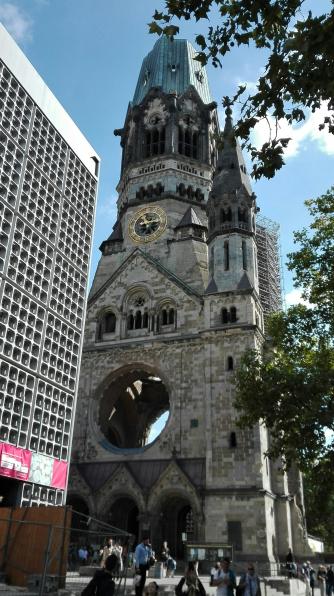 KAISER-WILHELM-GEDÄCHNISKIRCHE