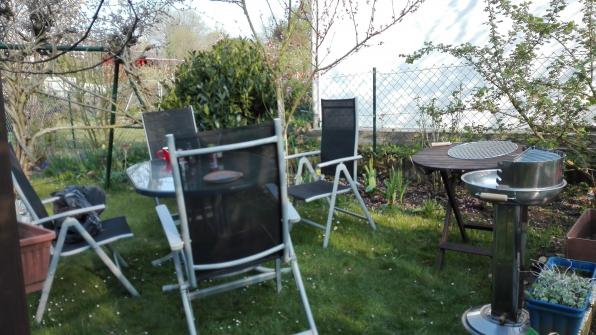 erstes Grillen im Garten mit Riesgroß (21.04.2019)