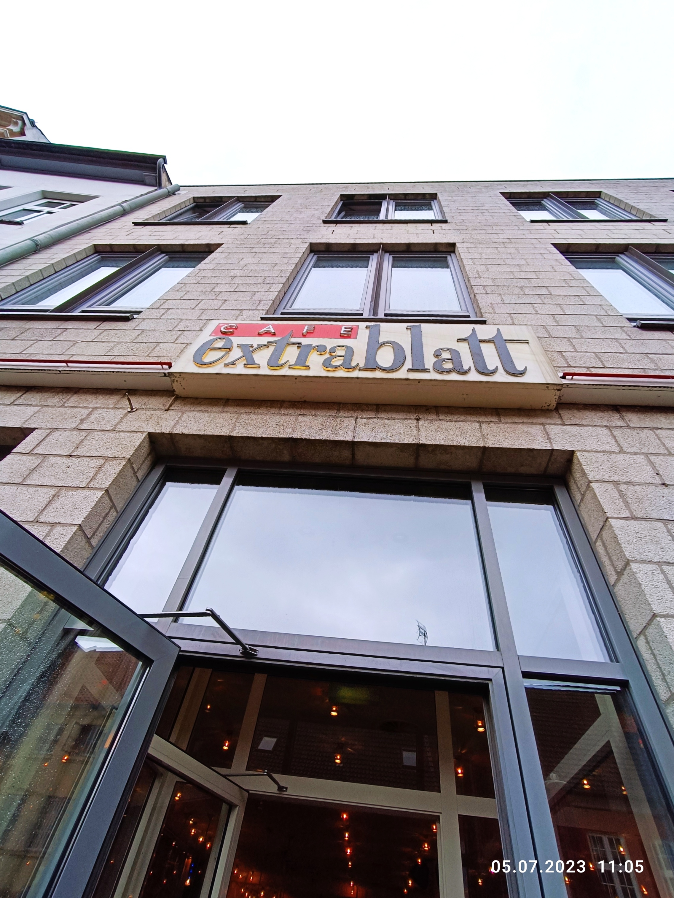 erstmal frühstücken im extrablatt Flensburg