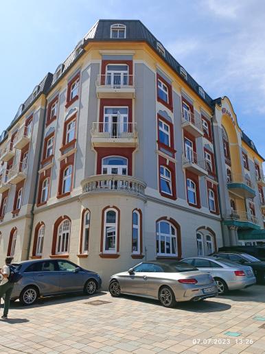 Laufen durch den Stadtkern Westerland Richtung Strand