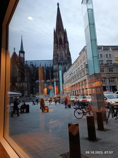 ... mit Blick auf den Dom