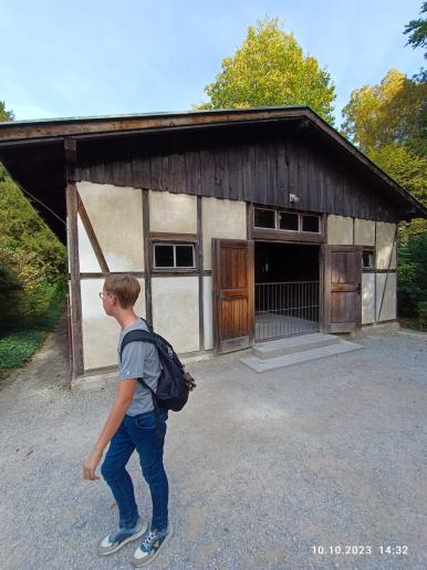 erstes kleines Krematorium