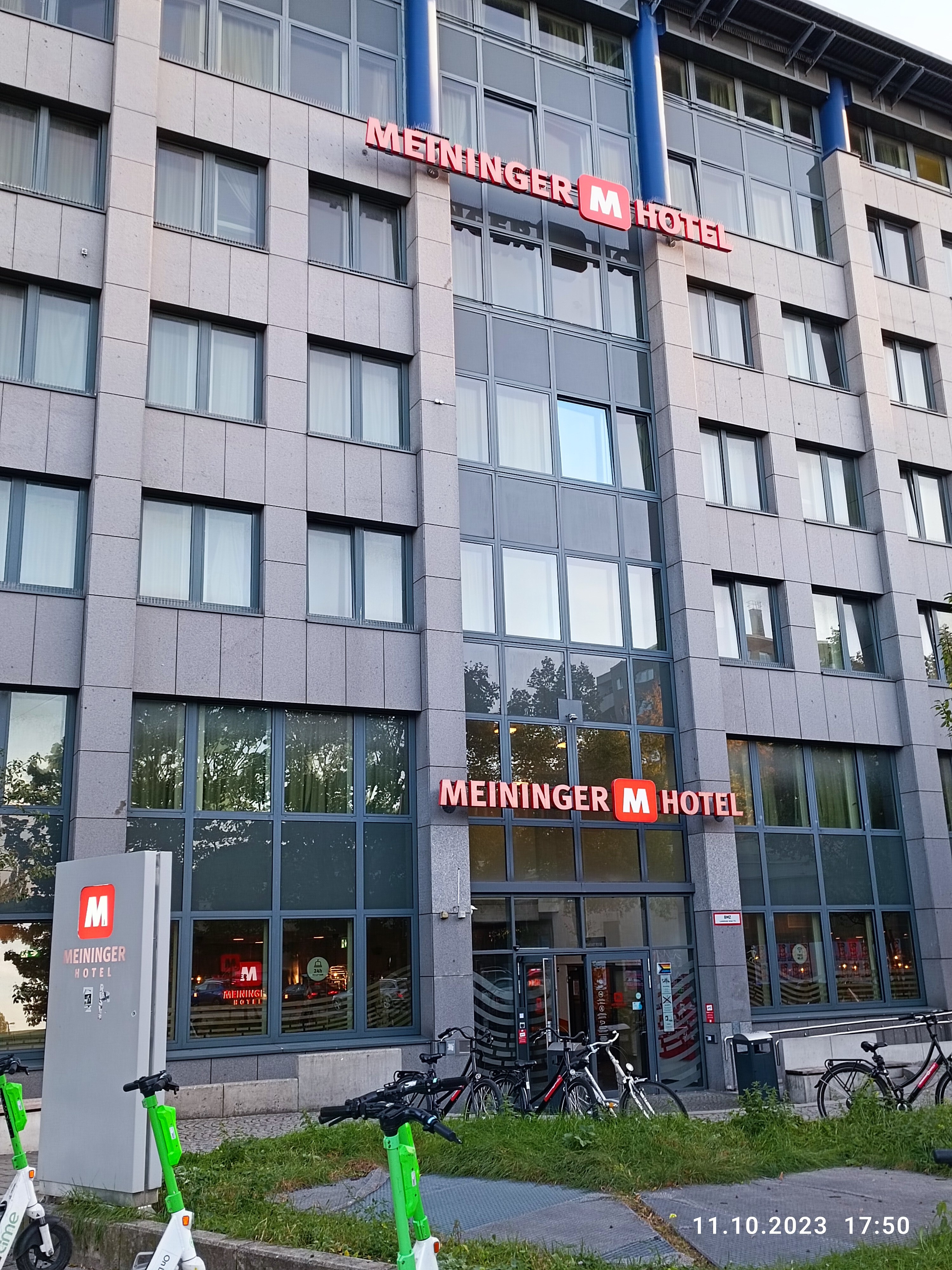 Unser Hotel - Meininger Hotel am Olympiapark 