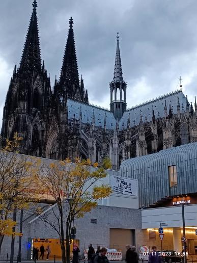 Der Dom nebenan!