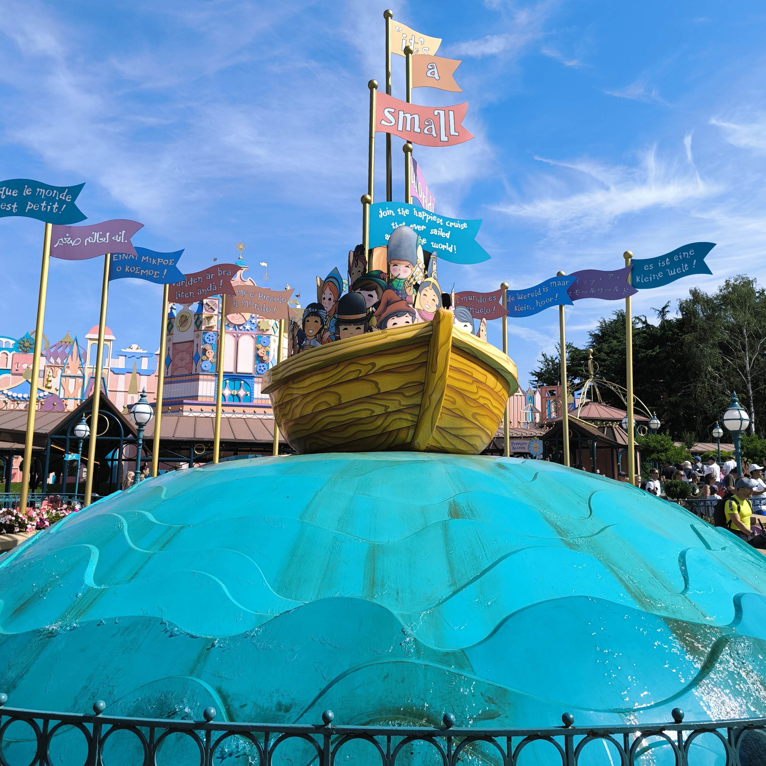 "It's a small world" - meine beste Erinnerung von meinem Besuch hier vor ungefähr 25 Jahren.