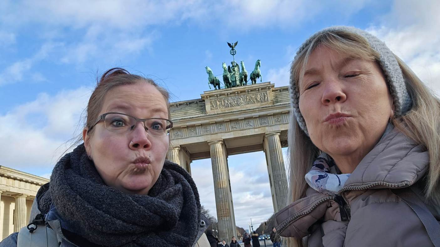 Knutsch💋 - Da stand sogar das Brandenburger Tor schepp...🤪