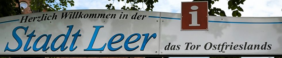 Freitag Mittag gab es eine Schiffsfahrt auf der Leda in Leer für uns