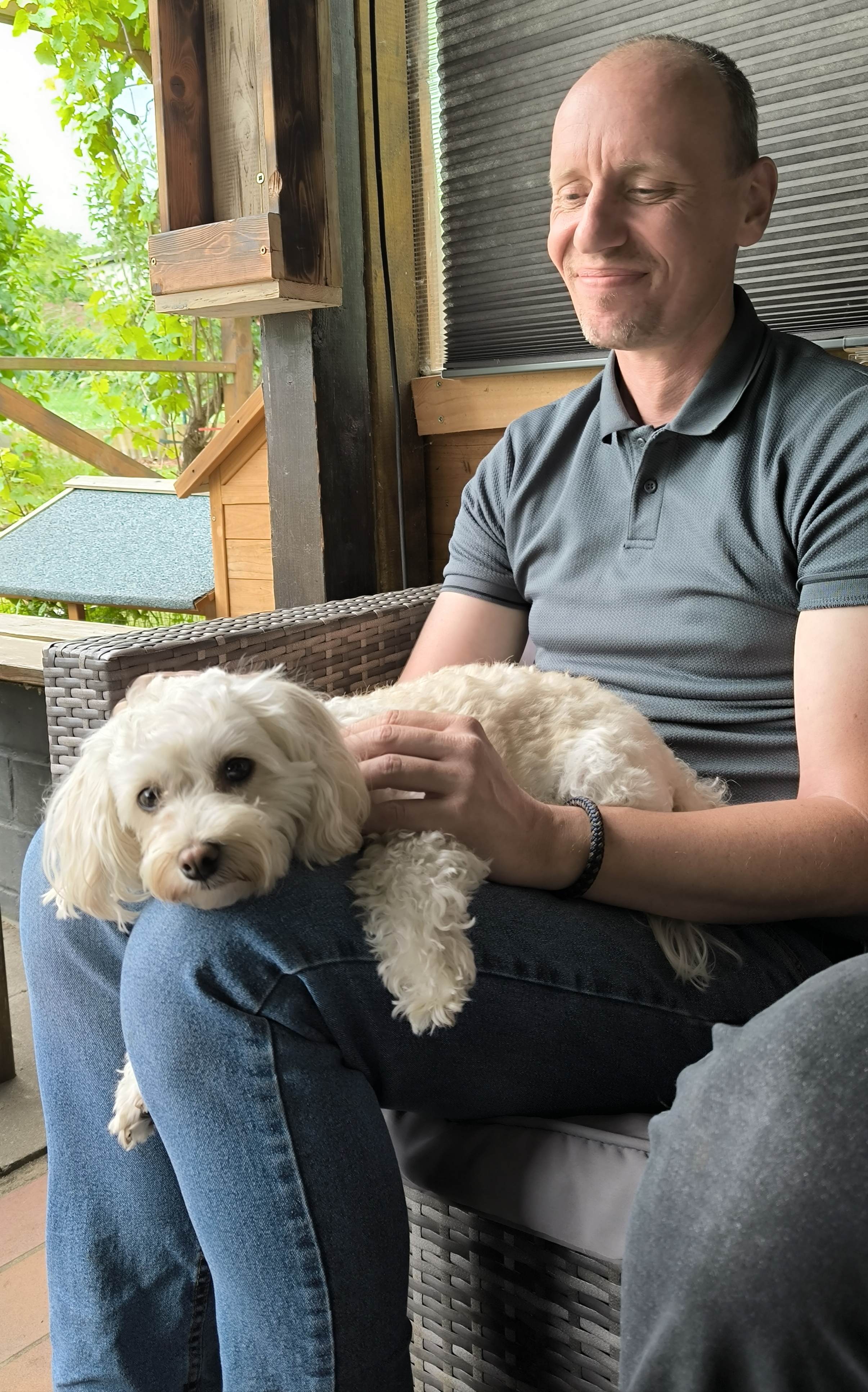 Sie bekommt vorraussichtlich Anfang Juli ca. 7 Welpen!
