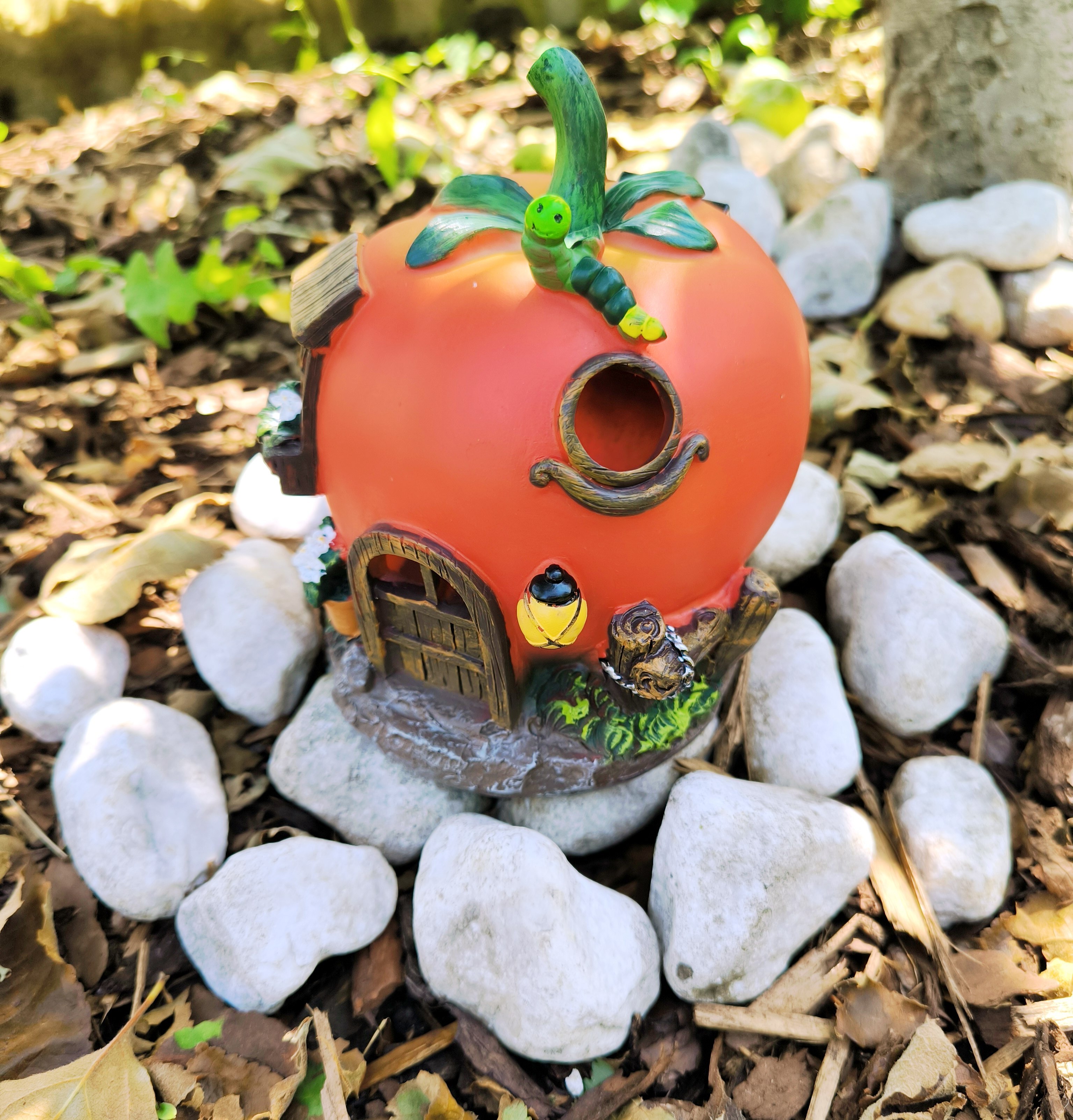 Neue Deko für den Apfelbaum - Solar-Apfelleuchte