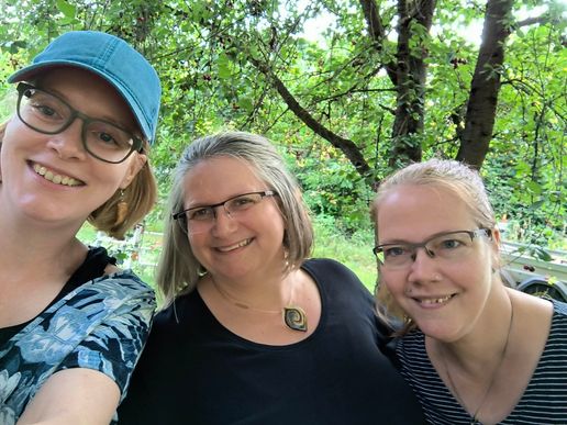 Mit Linda und Sylvia pflücken 