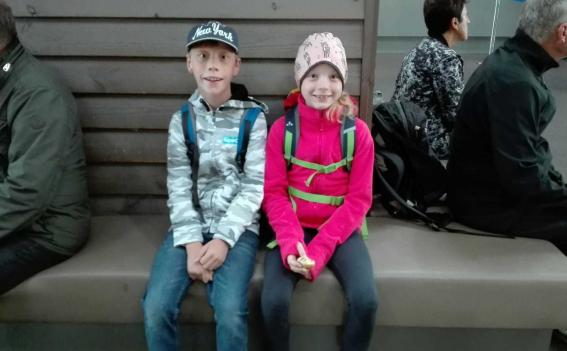 Aufgeregte Kids